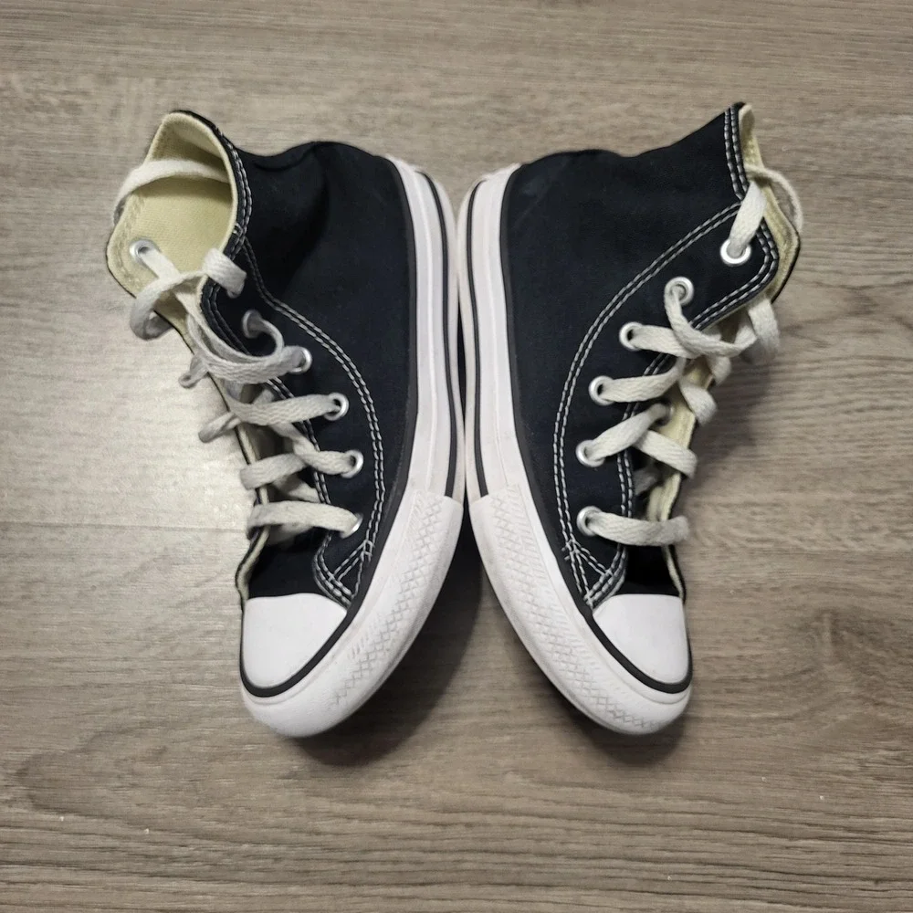 Converse Chuck Taylor All Star High Top Black White Youth Sneakers 12 Classic